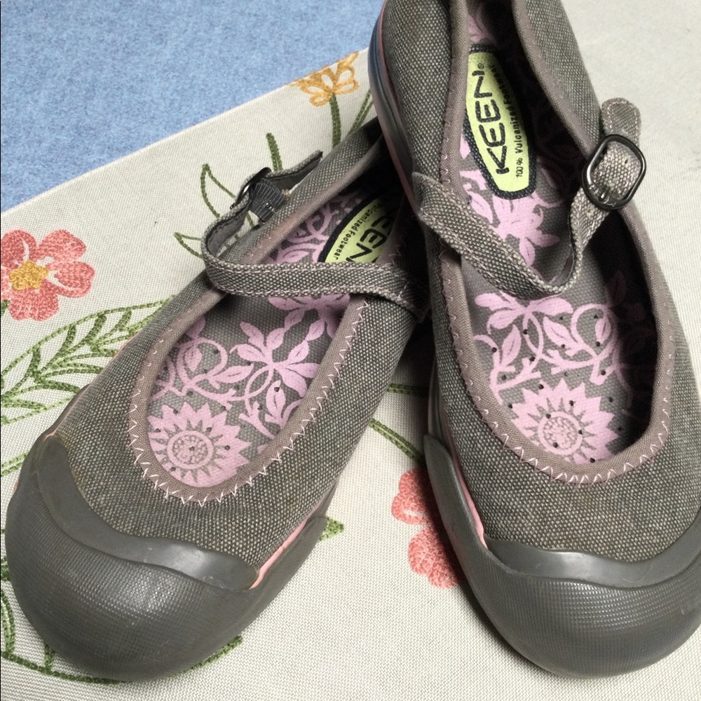 Keen Shoes